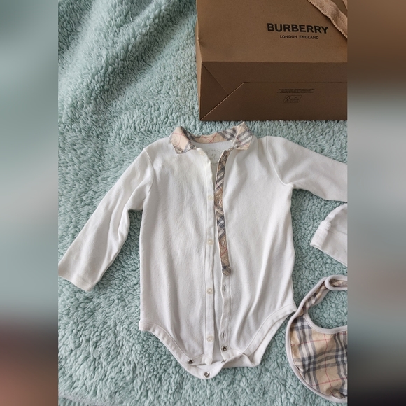 Authentic BURBERRY CHILDREN BABY SET 9M - Picture 5 of 6